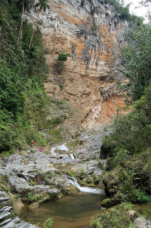 DSC09042topes-de-collantes.jpg