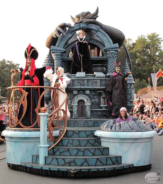 parade-disney12.jpg