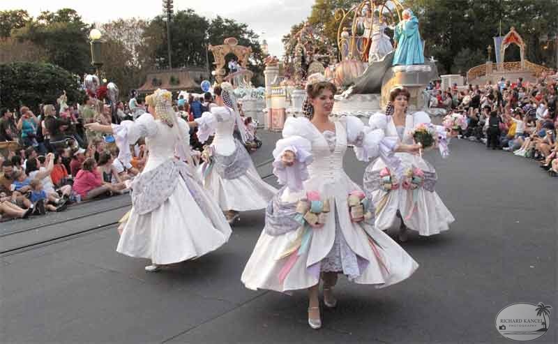 parade-disney19.jpg