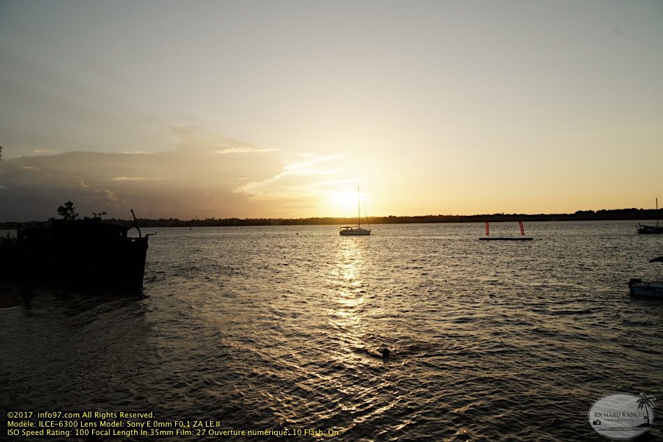guyane45-st-laurent-fleuve.jpg