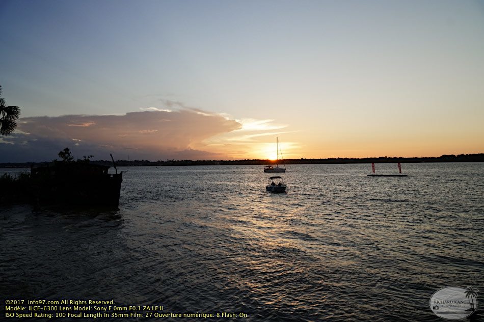 guyane50-st-laurent-fleuve.jpg