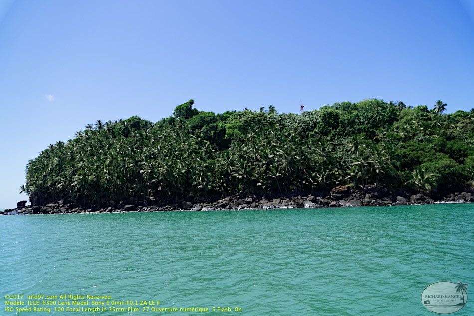 guyane004-iles-du-salut.jpg