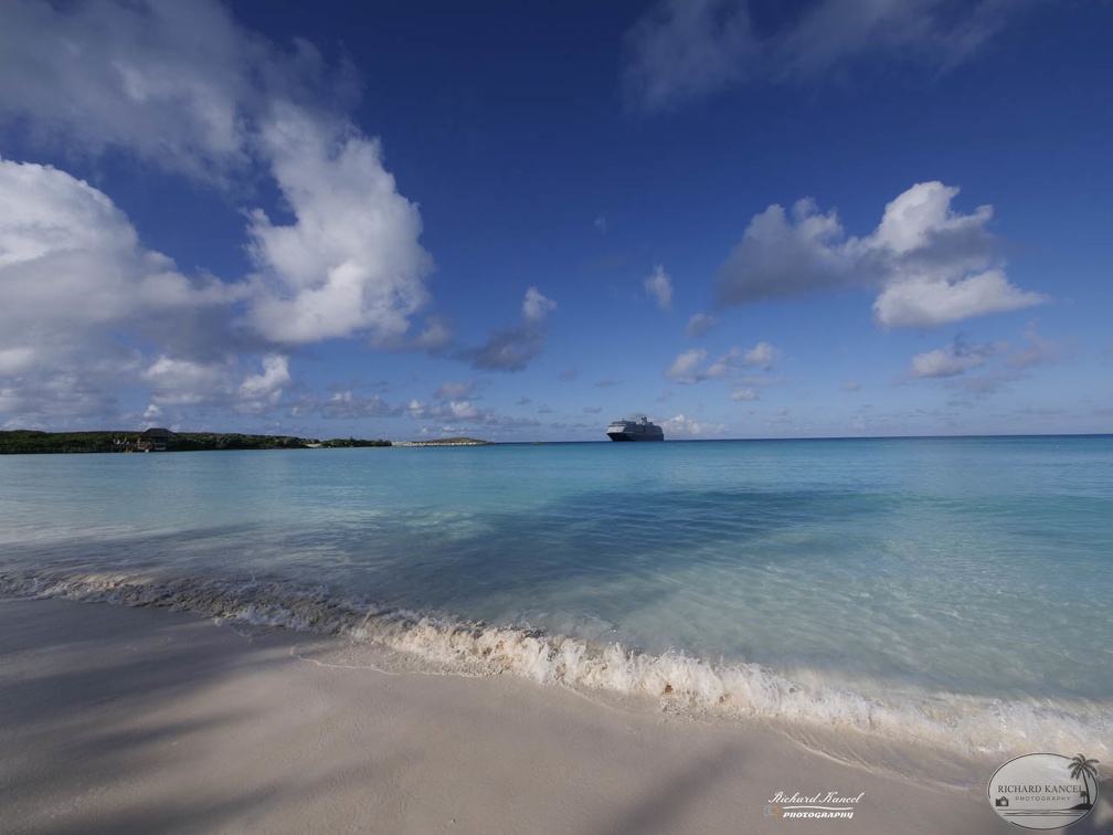 bahamas-2.jpg