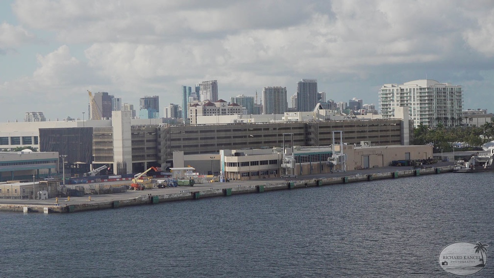 bahamas-322222.jpg