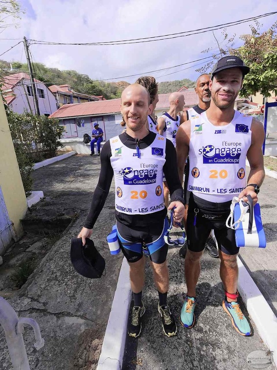 _1066919swimrun.jpg