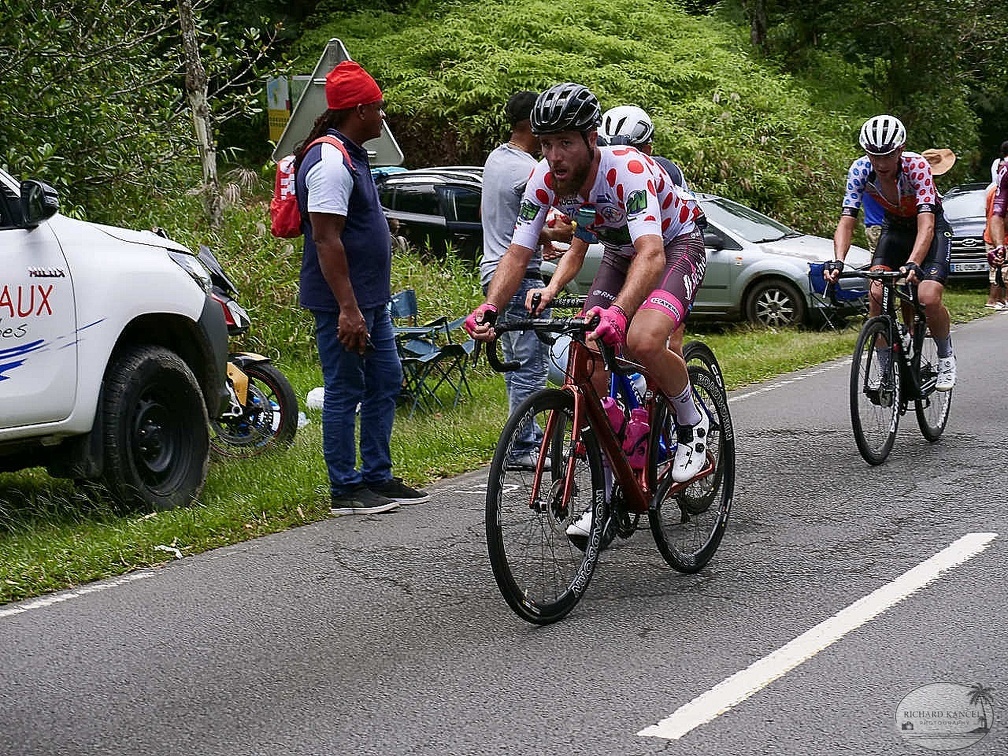 _1068894tour-guadeloupe-mamelles.jpg