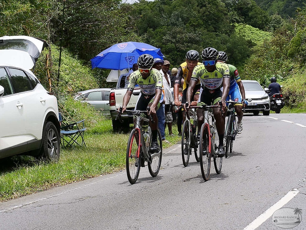 _1069108tour-guadeloupe-mamelles.jpg