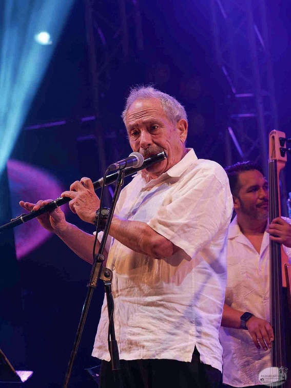 _1070862-orquestra-broadway-terre-de-blues.jpg