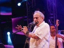  1070865-orquestra-broadway-terre-de-blues