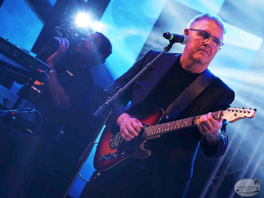 _1071040-donald-ray-johnson-terre-de-blues.jpg