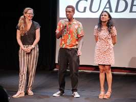 P1007422-nouveaux-regards