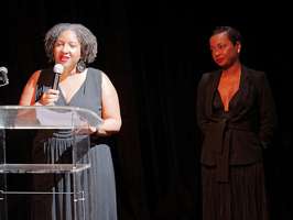 P1007490-nouveaux-regards