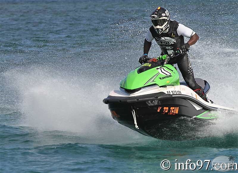karujet2010-amateur22.jpg