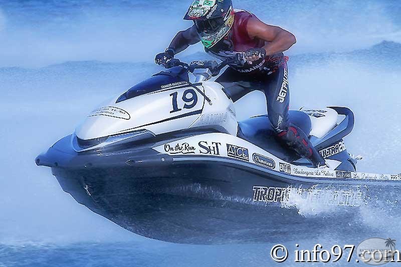 karujet2010-pro-17.jpg