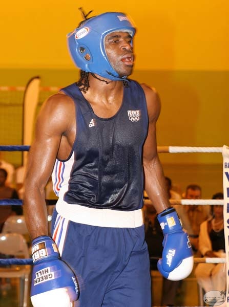 boxe335.jpg