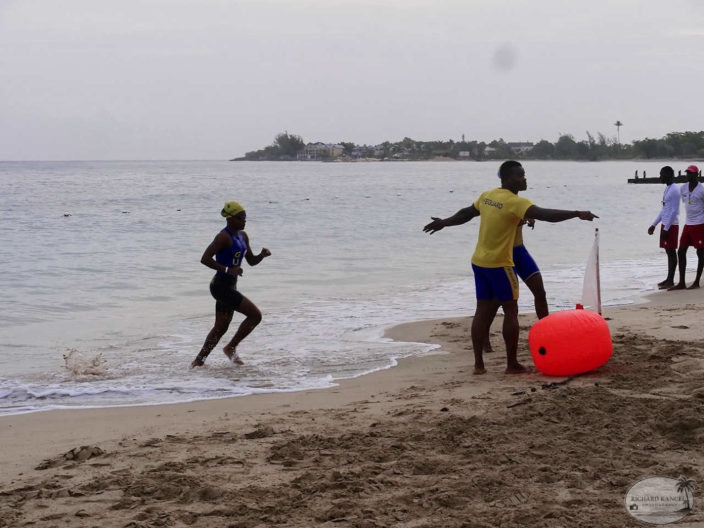 _1042481carifta-games-course1.jpg
