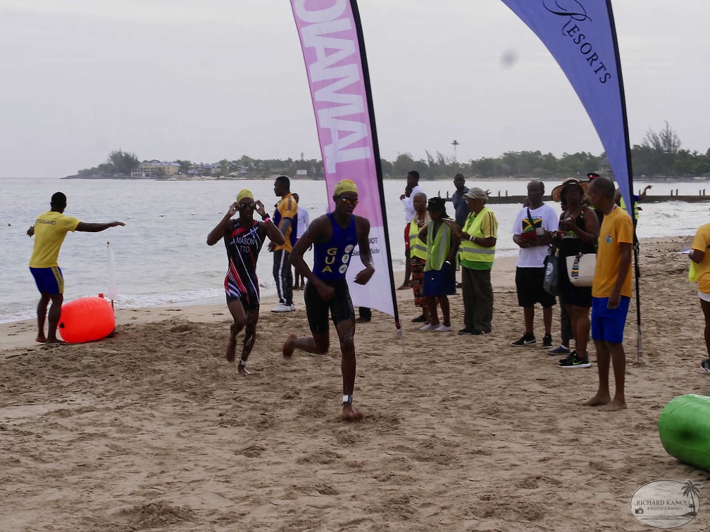 _1042486carifta-games-course1.jpg