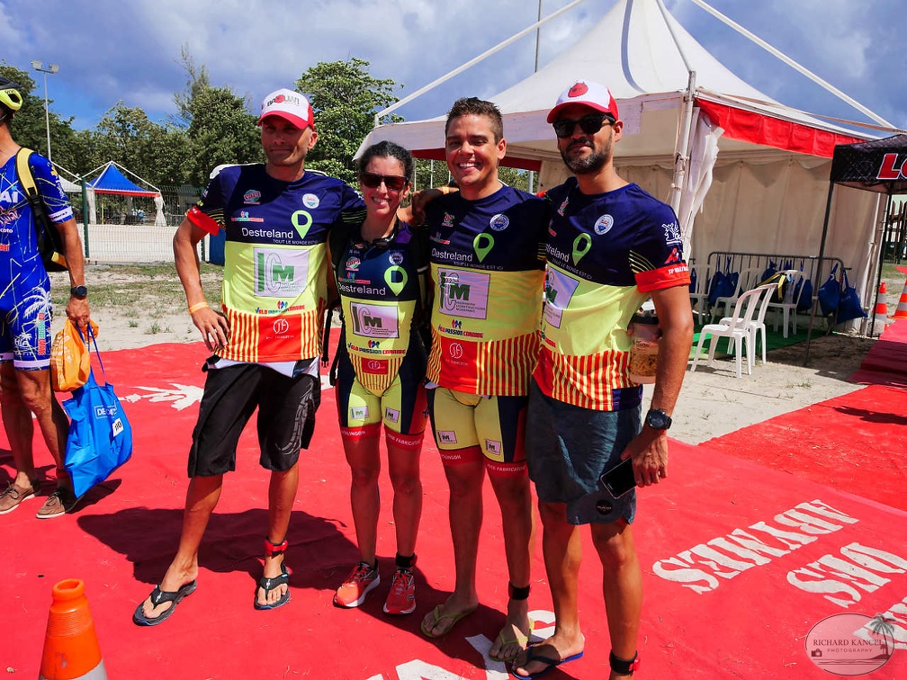 P1039635gwadloup-tri-course.jpg