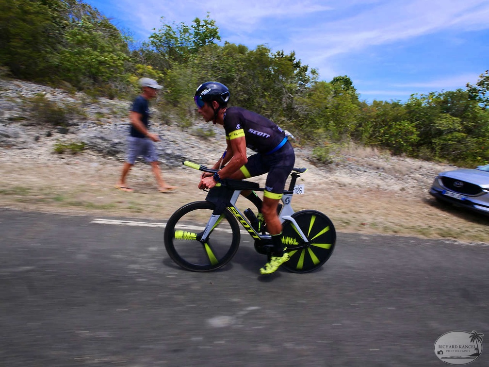 P1039689gwadloup-tri-course.jpg