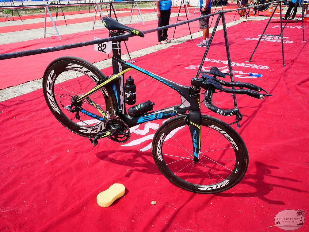 P1039760gwadloup-tri-course.jpg