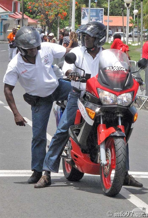 tour-cycliste-juniore-guadeloupe5.jpg