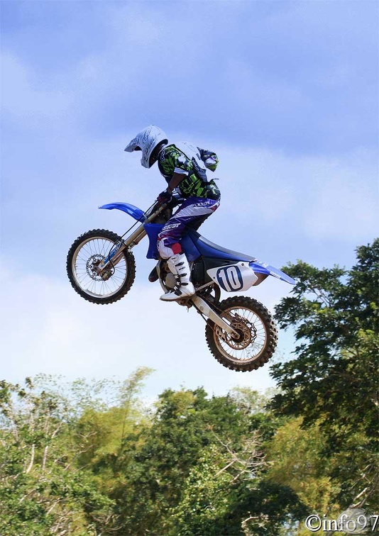 motocross1.jpg