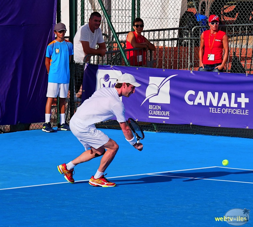 open-tennis-guadeloupe-j150.jpg