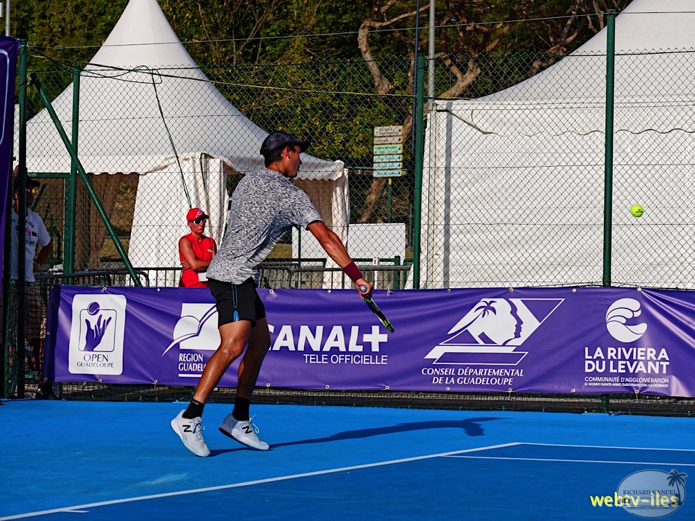 open-tennis-guadeloupe-j161.jpg