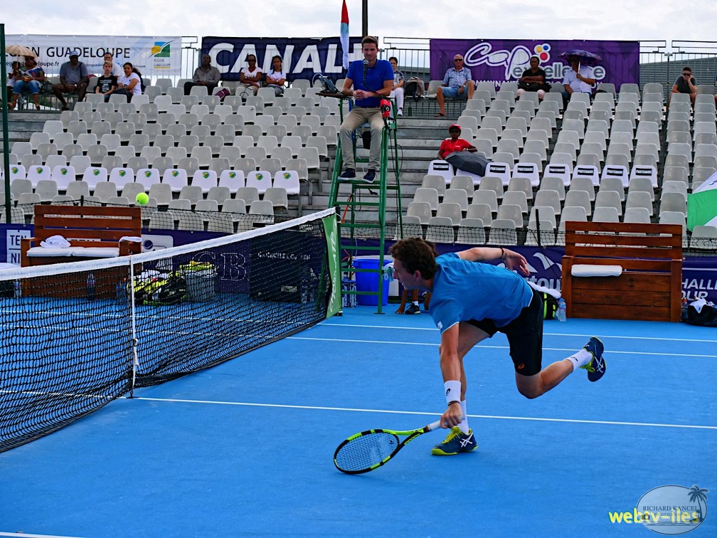 open-tennis-guadeloupe-j6010.jpg