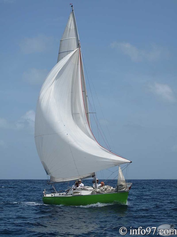 tour-voile-guadeloupe-voilier2013.jpg