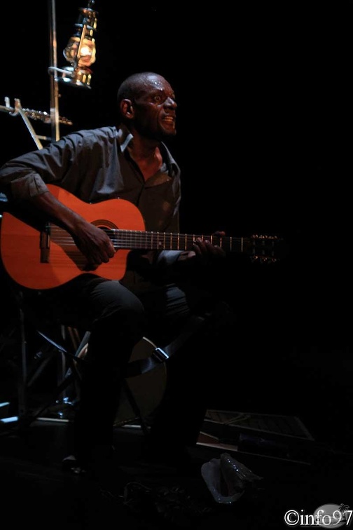 chante-moi-un-conte14.jpg