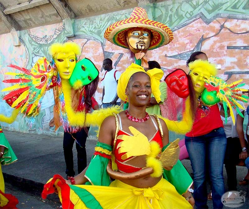 carnaval-baie-mahault9.jpg