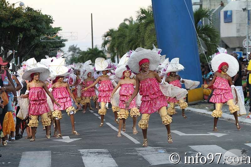 defile-carnaval56.jpg