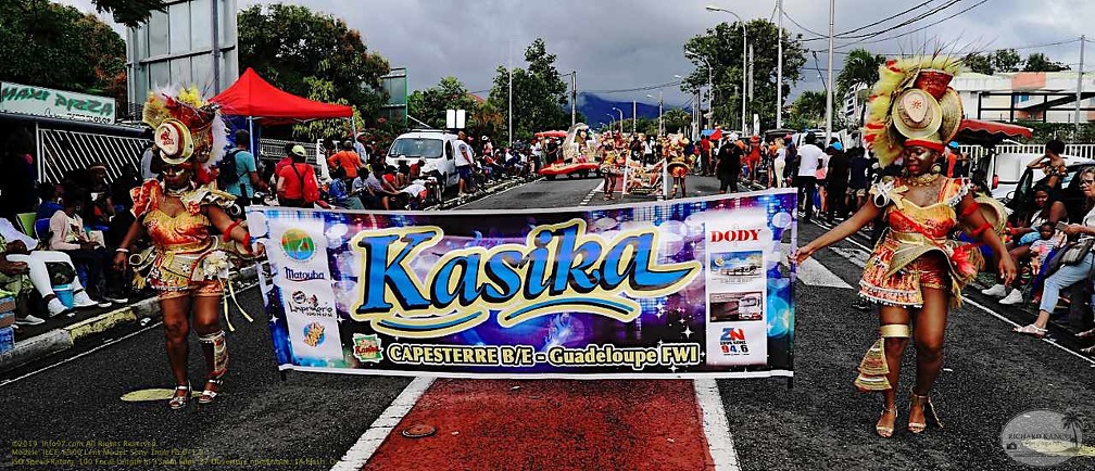 carnaval-basse-terre-2019012.jpg