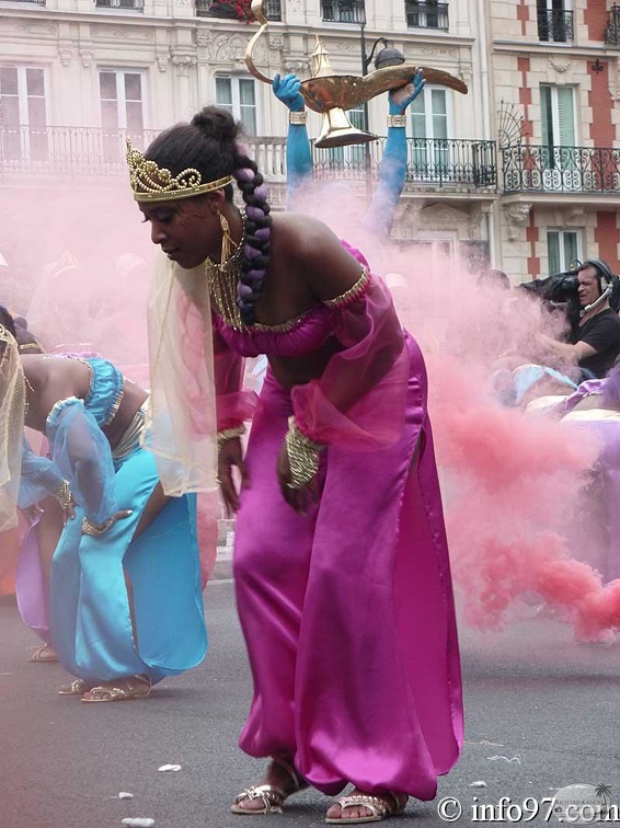 defile-paris-carnaval177.jpg