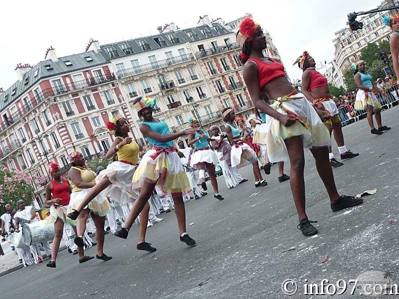 defile-paris-carnaval1E42.jpg