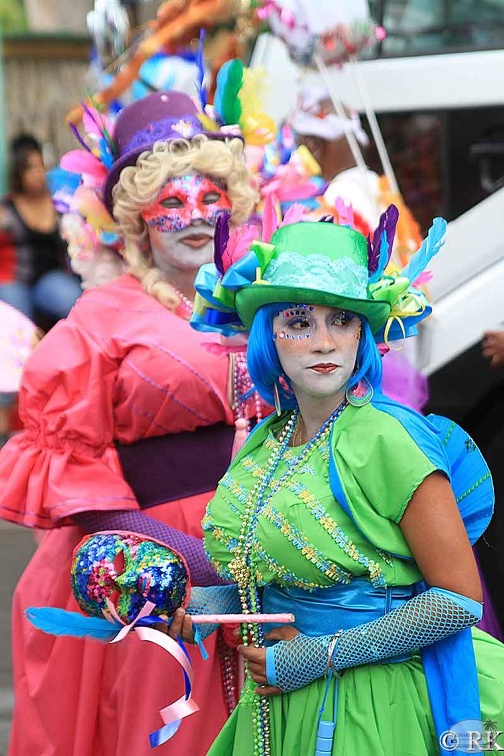 costume-trinidad17.jpg