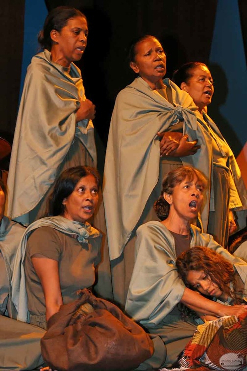 opera40.jpg