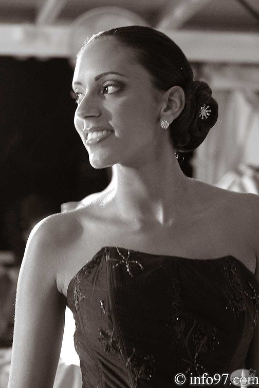 miss-guadeloupe2010-robe12.jpg