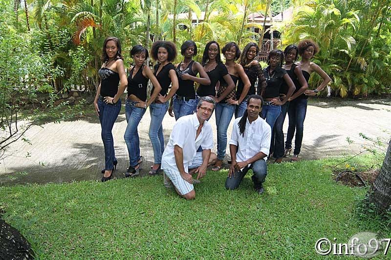 groupe2-2011.jpg