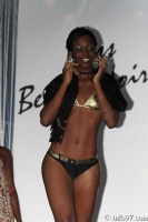 2010-beaute-noire-maillot10