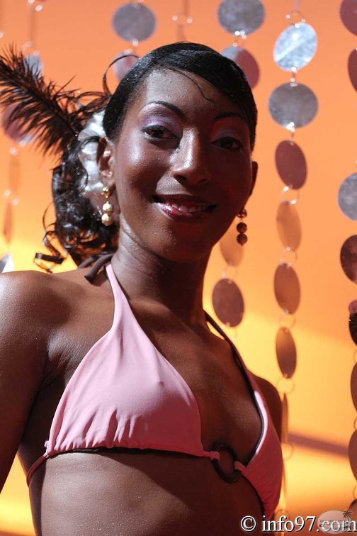 miss-vieux-habitants-defile9.jpg