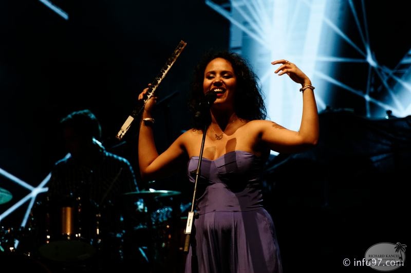mayra-andrade-49.jpg