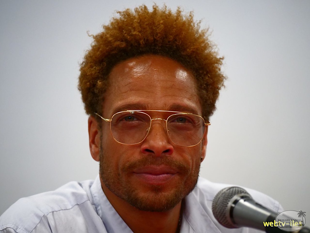 gary-dourdan03.jpg