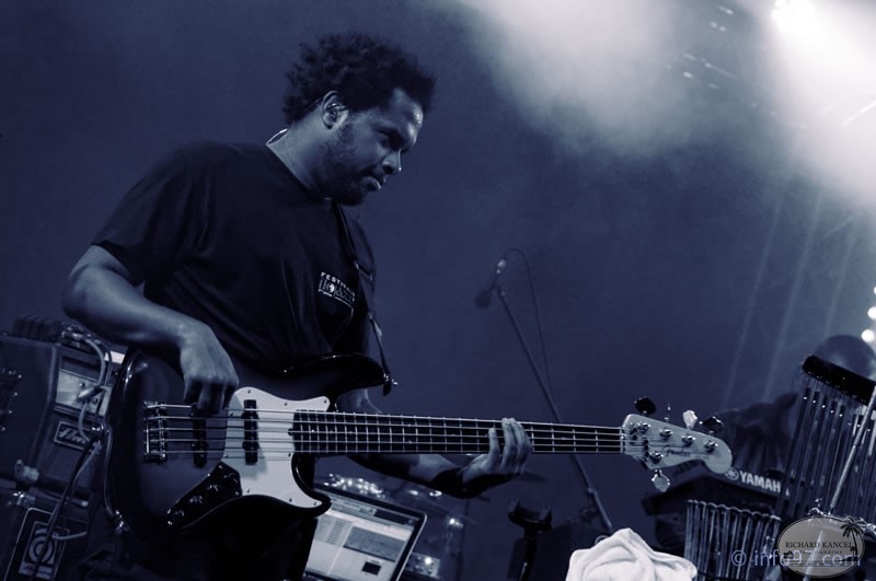 chichi-peralta-21.jpg
