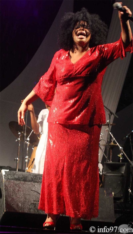 nicole-slack-jones10.jpg