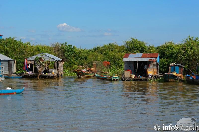 DSC04741phnompenh-siemreap.jpg