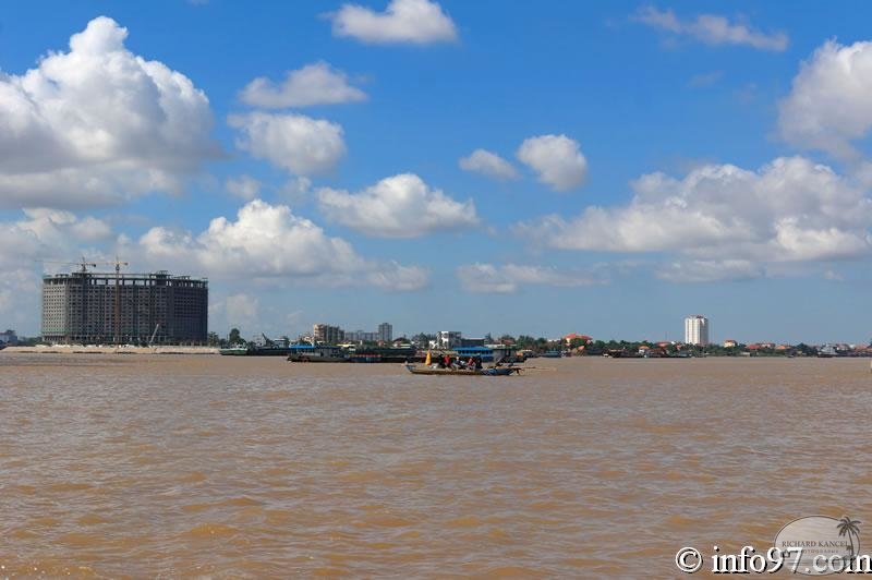 DSC04493chau-doc-phnompenh.jpg