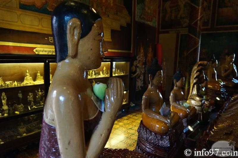 DSC04598musee-palais-phnompenh.jpg