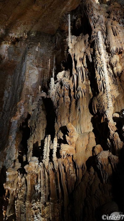 grotte-dargilan-11.jpg